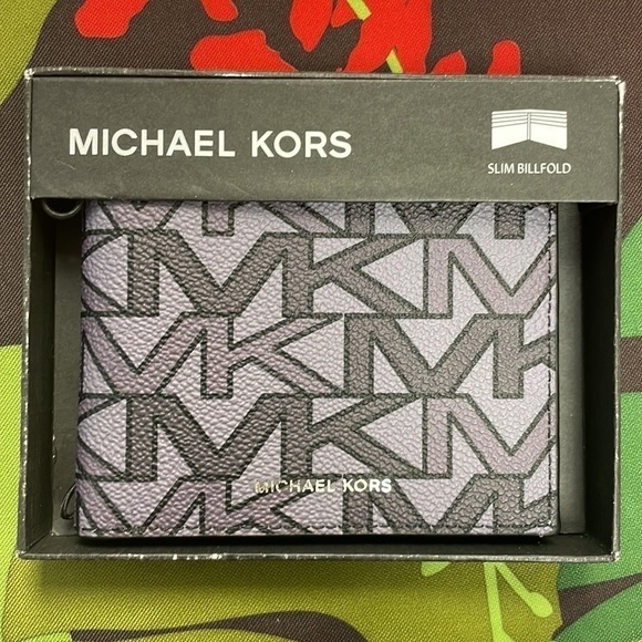 Brand New Michael Kors Grey Multi Jet Set Slim Billfold Wallet